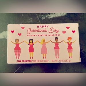 GALENTINE’S DAY PINK PROSECCO SCENTED BAR SOAP